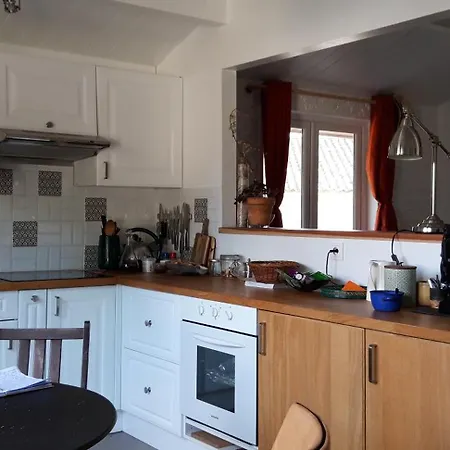 Holiday home Jolie Maison En Bois Climatisee Proche Lac&ocean *