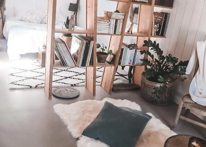 Jolie Maison En Bois Climatisee Proche Lac&ocean 別荘 オータン